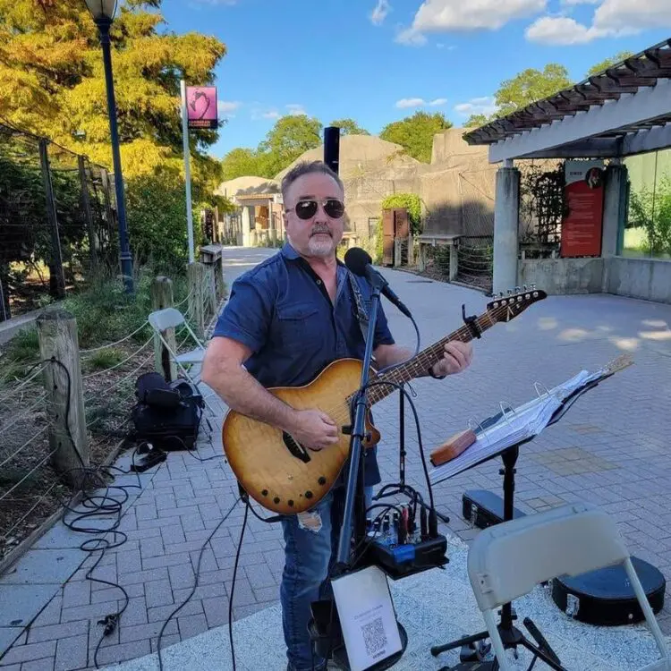 Chris-Canode-WEB-wUOCtl