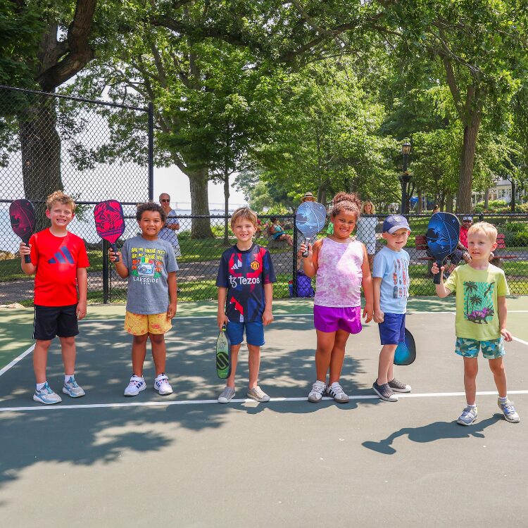 Youth-Racquet-Sports-WEB-k7KIRe